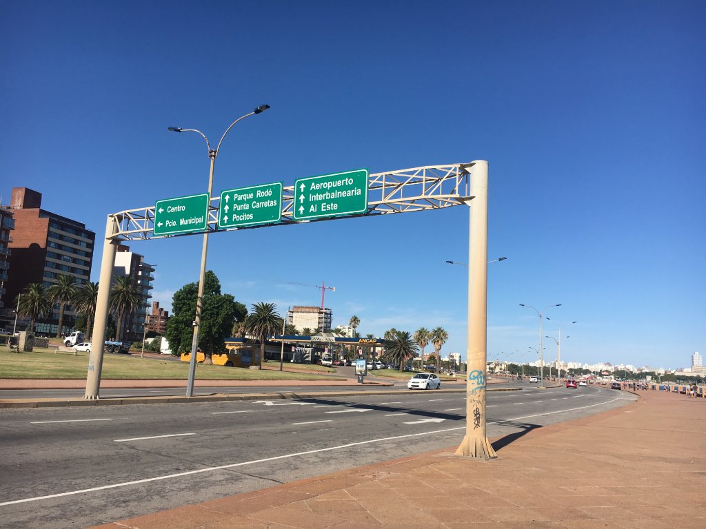 مسیر پیاده روی رامبلا مونته ویدئو