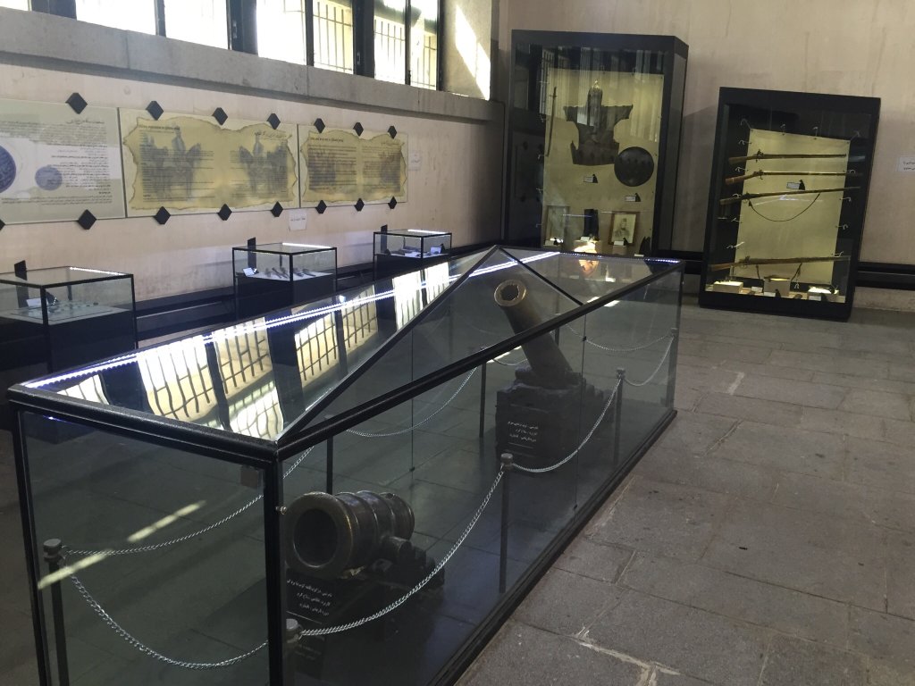 آرامگاه نادرشاه