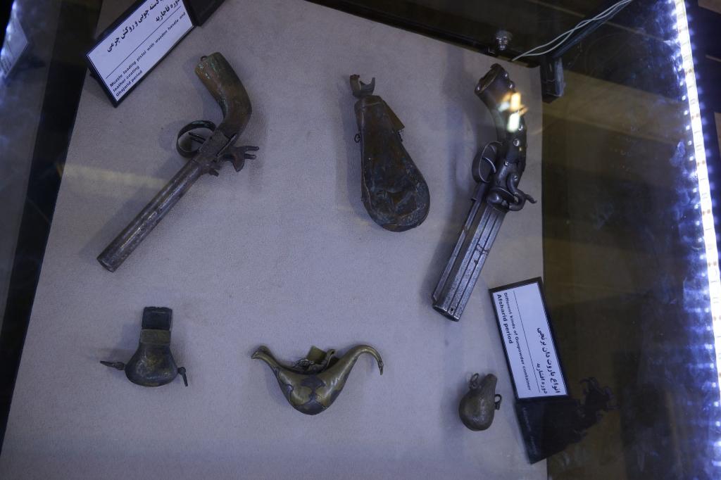 آرامگاه نادرشاه