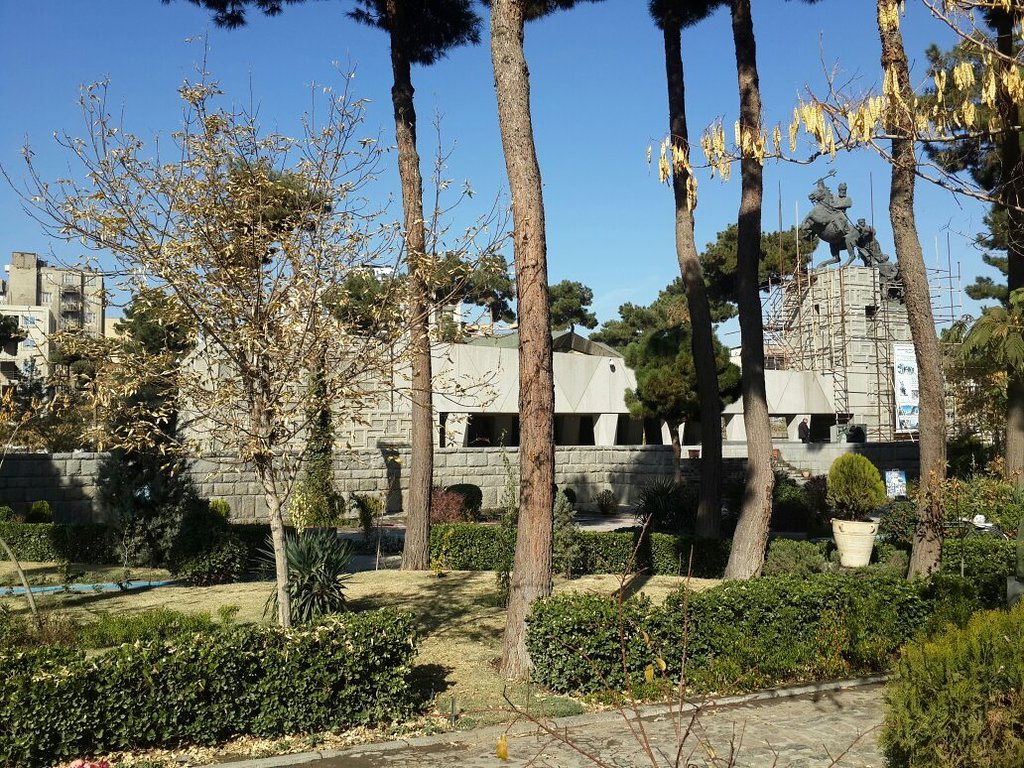 آرامگاه نادرشاه