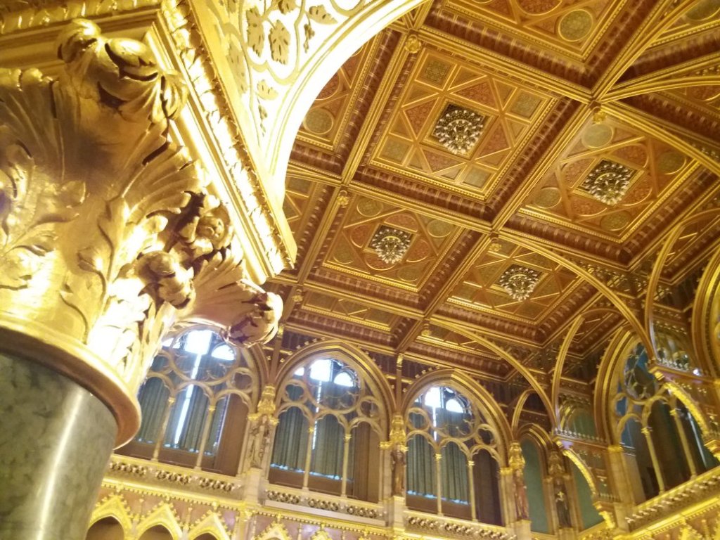 ساختمان مجلس