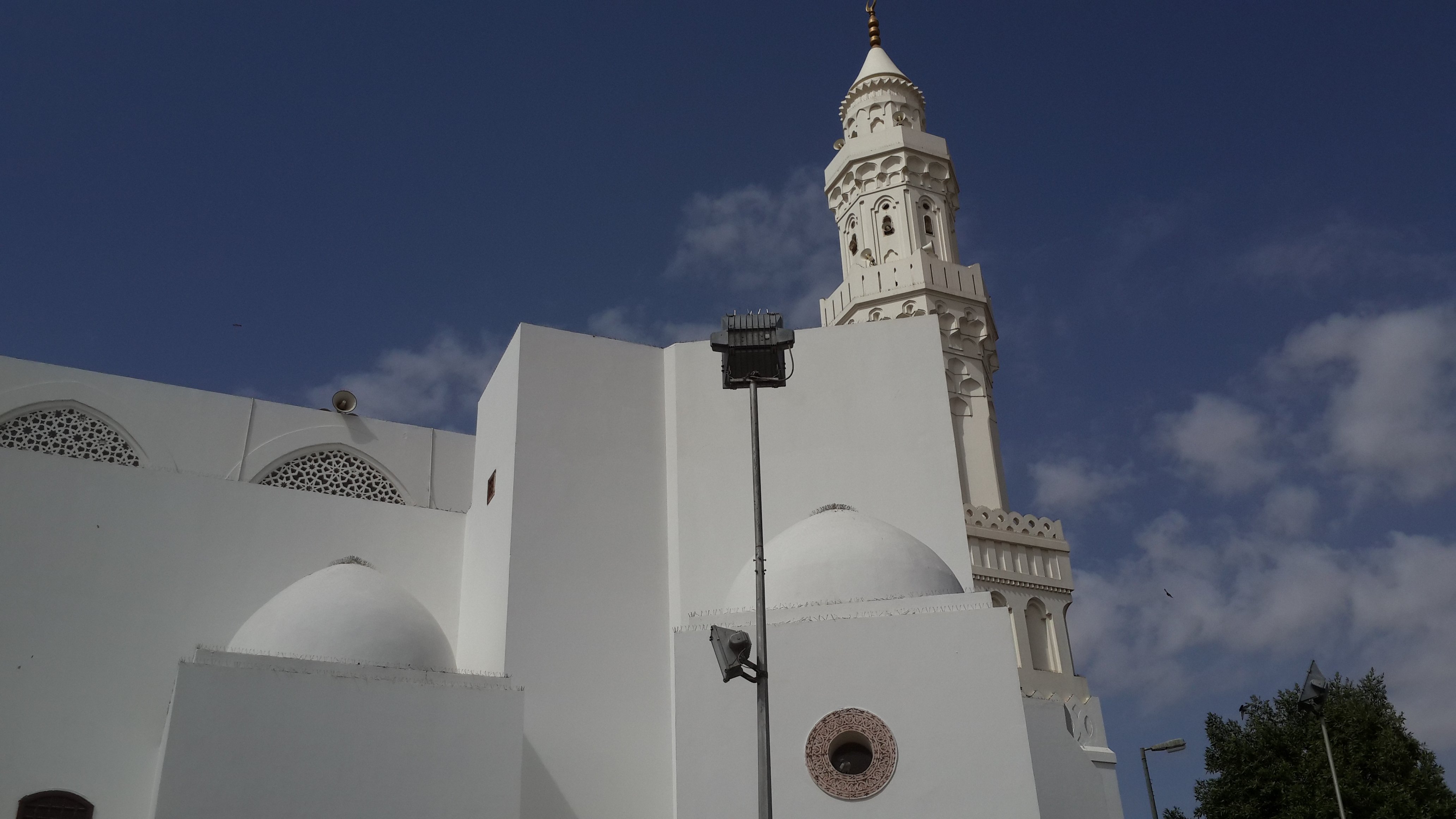 مسجد ذوقبلتین مدینه