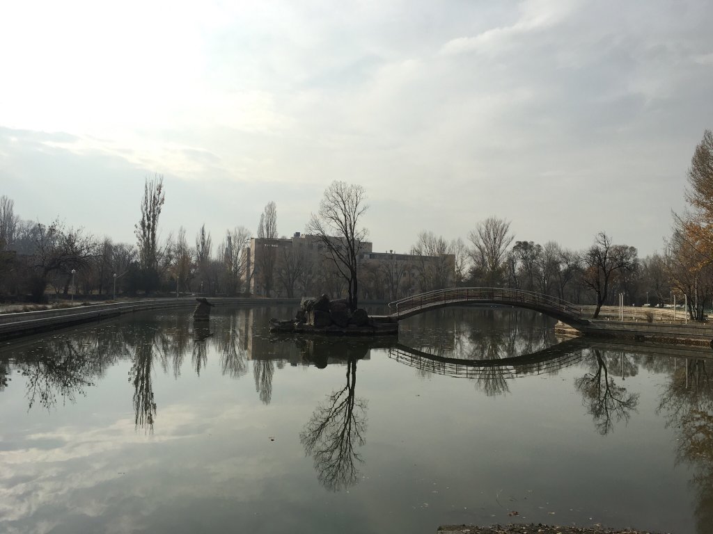 پارک پیروزی و مجسمه مادر ایروان