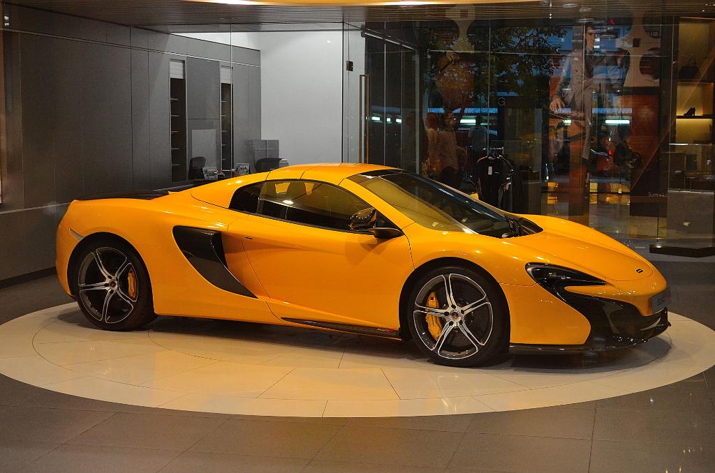 مرکز خرید اقیانوس آرام