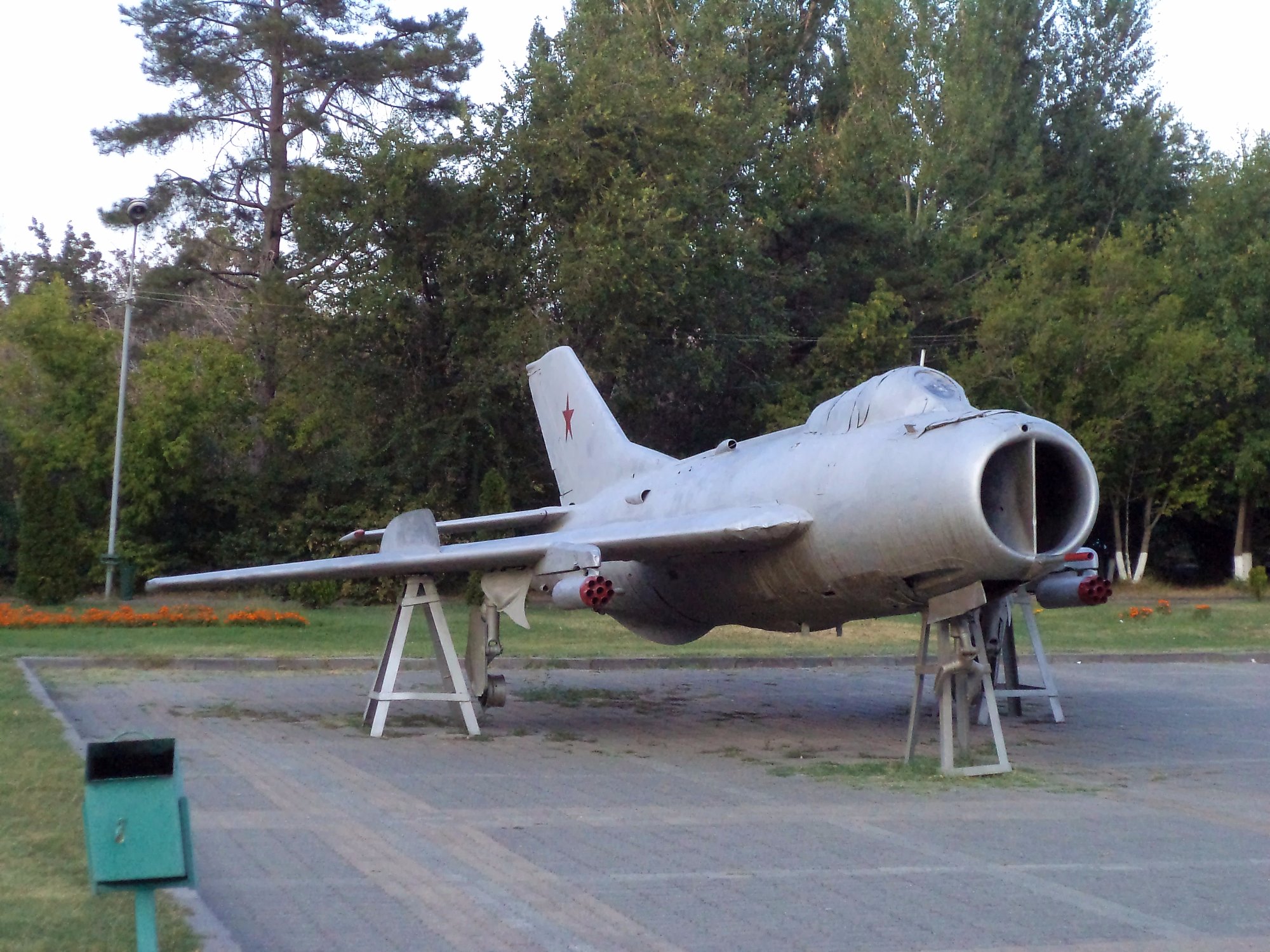 پارک پیروزی و مجسمه مادر ایروان