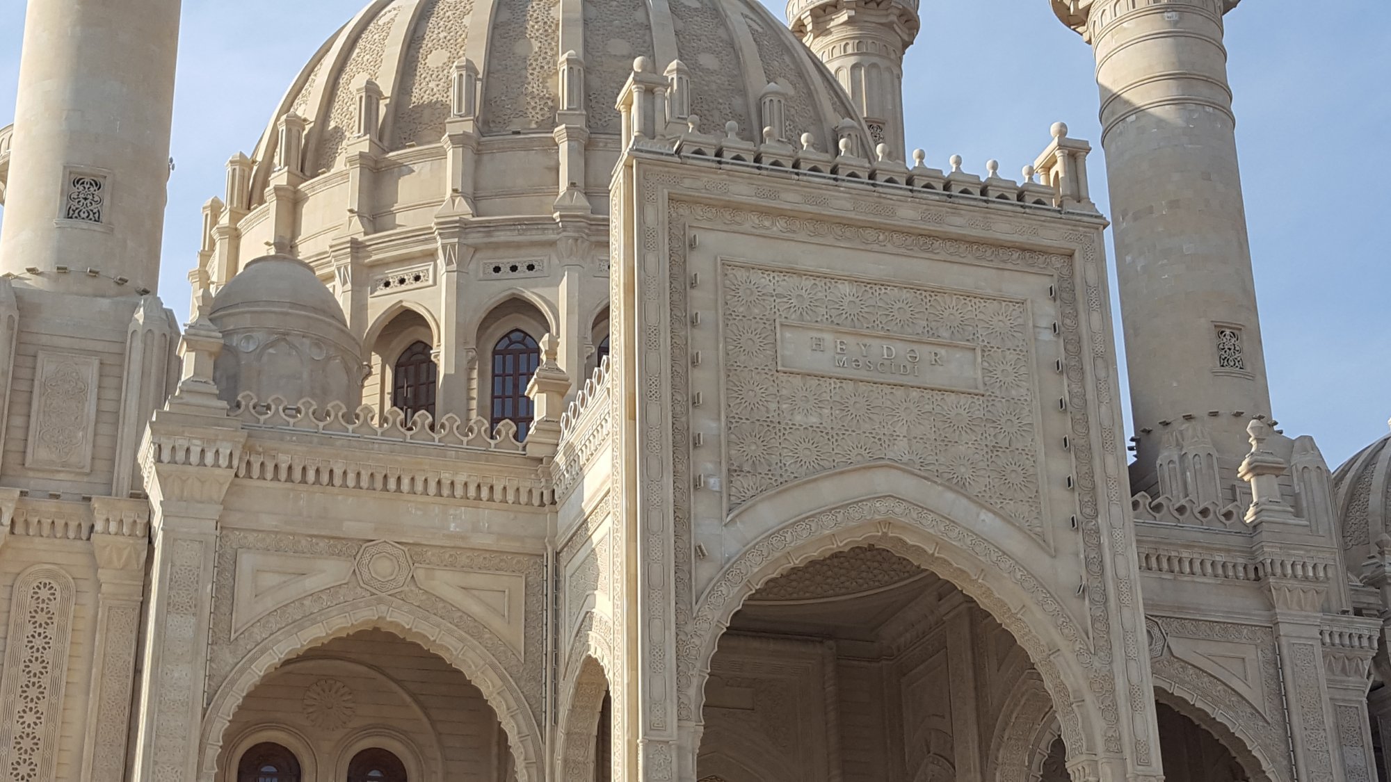 مسجد حیدر باکو