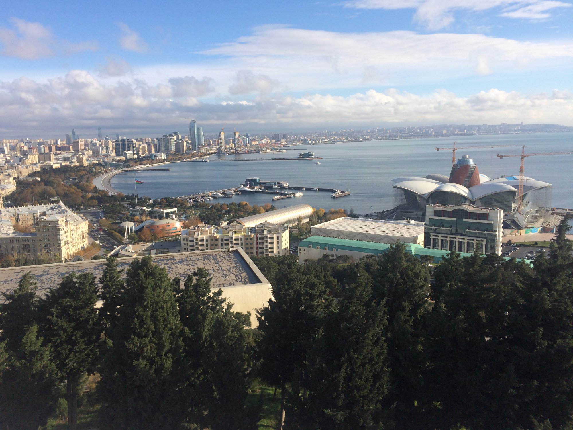 پارک آپلند باکو