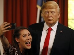 موزه مادام توسو، ملاقات با هنرمندان، مشاهیر و سیاستمداران محبوب موزه مادام توسو، ملاقات با هنرمندان، مشاهیر و سیاستمداران محبوب