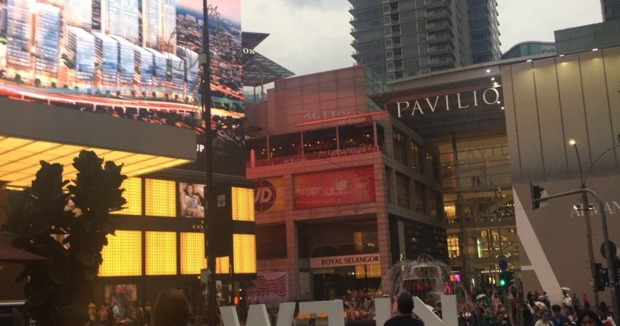 مرکز خرید پاویلیون کوالالامپور