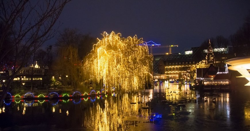 تیوولی گاردنز کپنهاگ