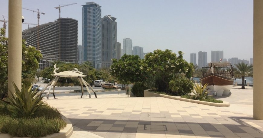 آکواریوم شارجه آکواریوم شارجه