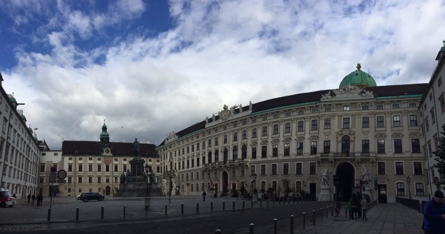 موزه امپریال پالاس موزه امپریال پالاس