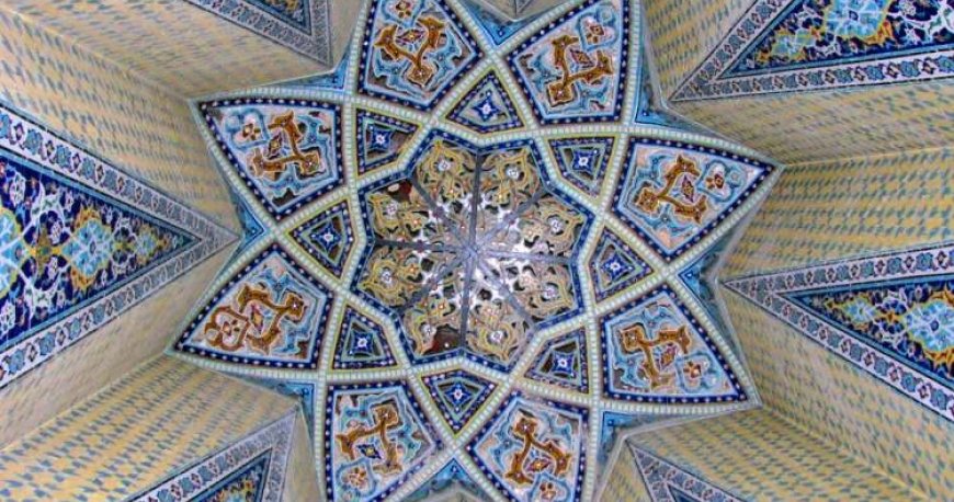 آرامگاه باباطاهر