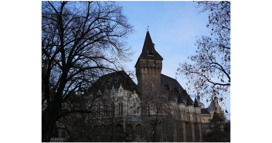 قلعه واجدا هونیاد بوداپست