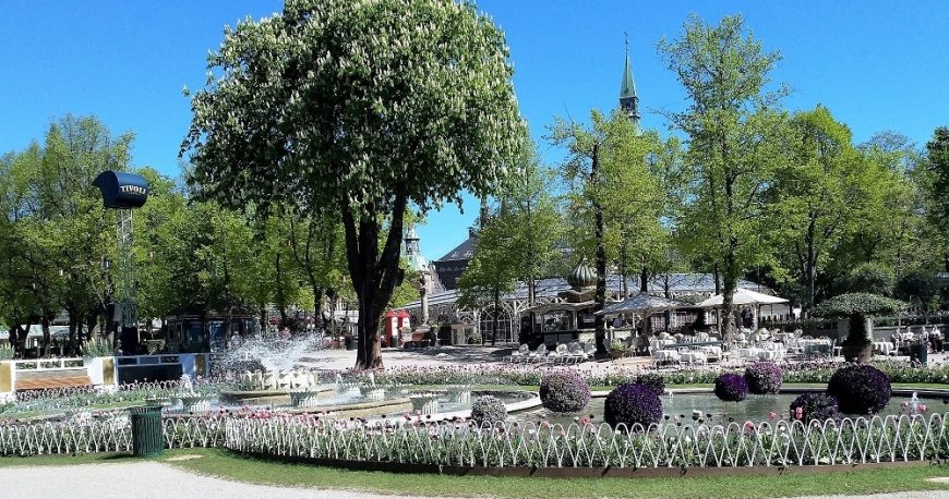 تیوولی گاردنز کپنهاگ