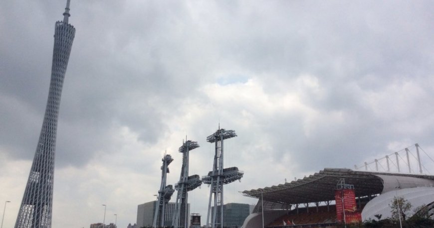 میدان هواچنگ گوانجو