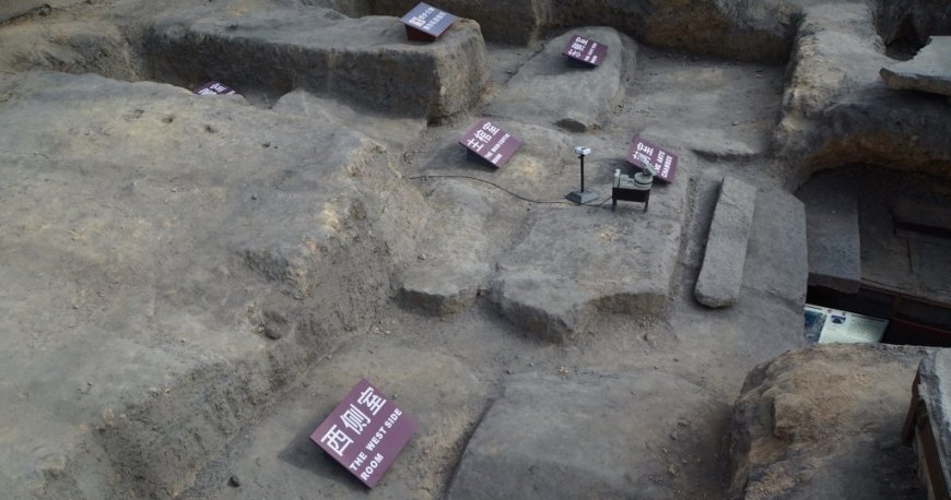 موزه مقبره شاه نانیو گوانجو