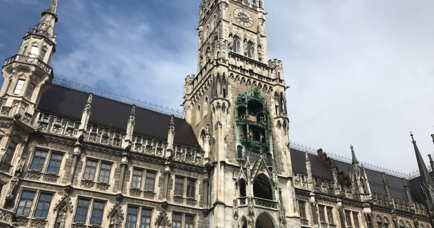 میدان مارین پلاتز میدان مارین پلاتز