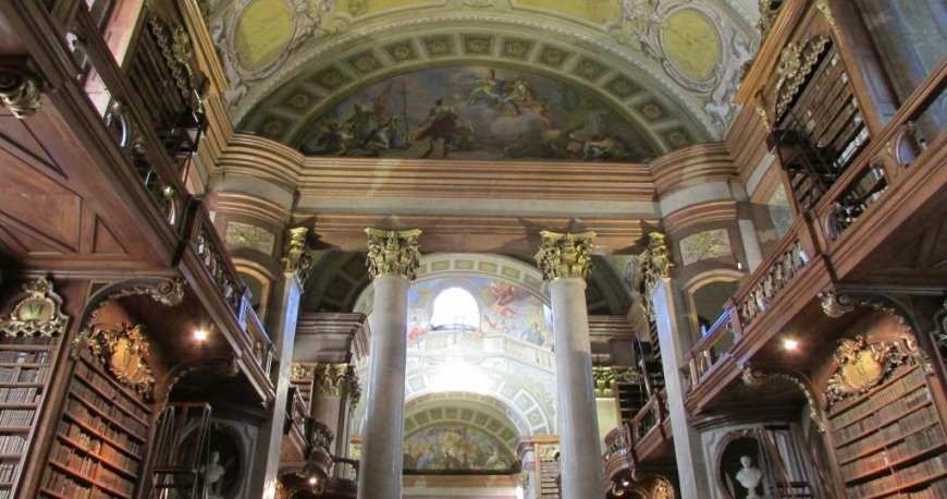 کتابخانه ملی اتریش وین کتابخانه ملی اتریش وین