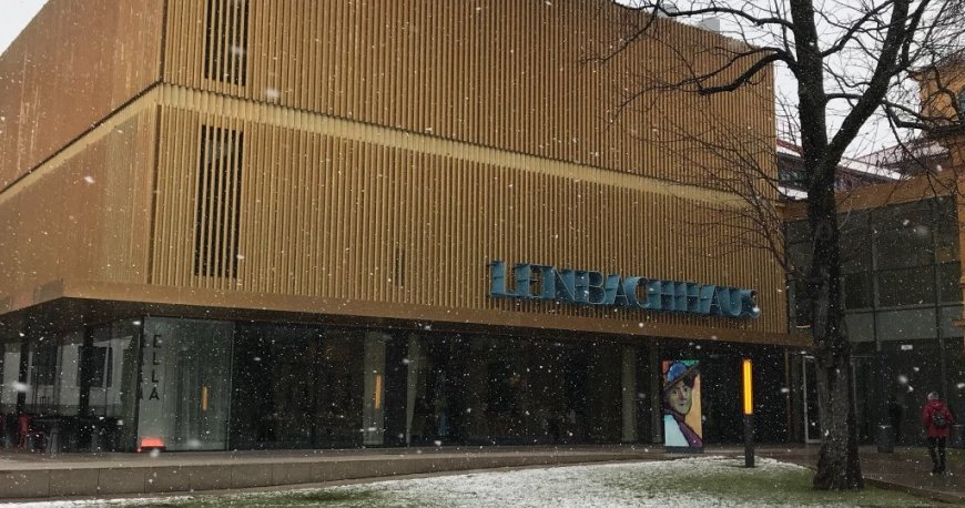 مونیسیپال گالری مونیسیپال گالری