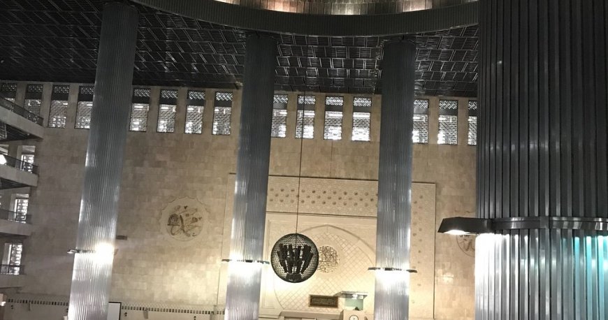 مسجد استقلال