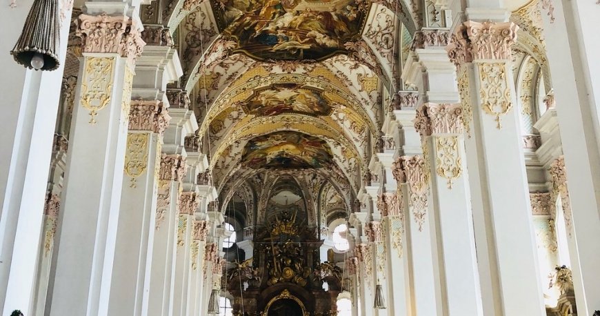 میدان مارین پلاتز مونیخ میدان مارین پلاتز مونیخ