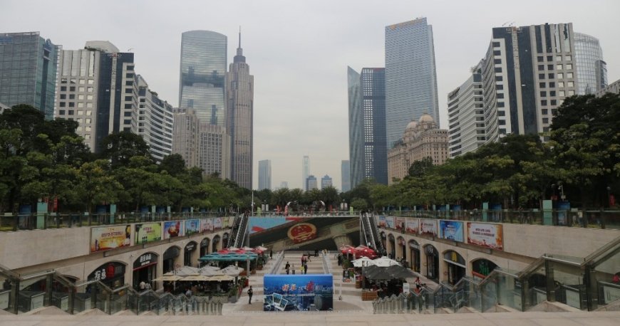 میدان هواچنگ گوانجو