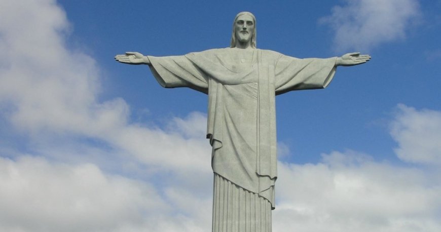 تندیس مسیح ناجی (ع)