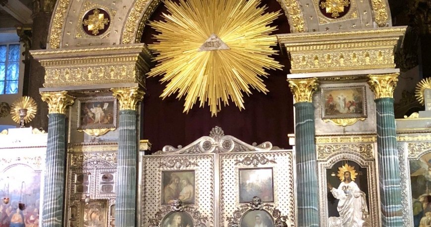 موزه کلیسای کازان سنت پترزبورگ موزه کلیسای کازان سنت پترزبورگ