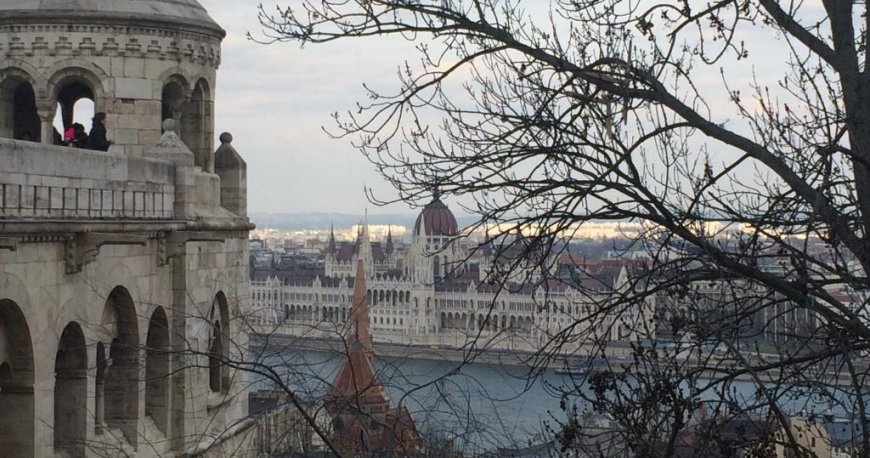 سنگر ماهیگیر بوداپست