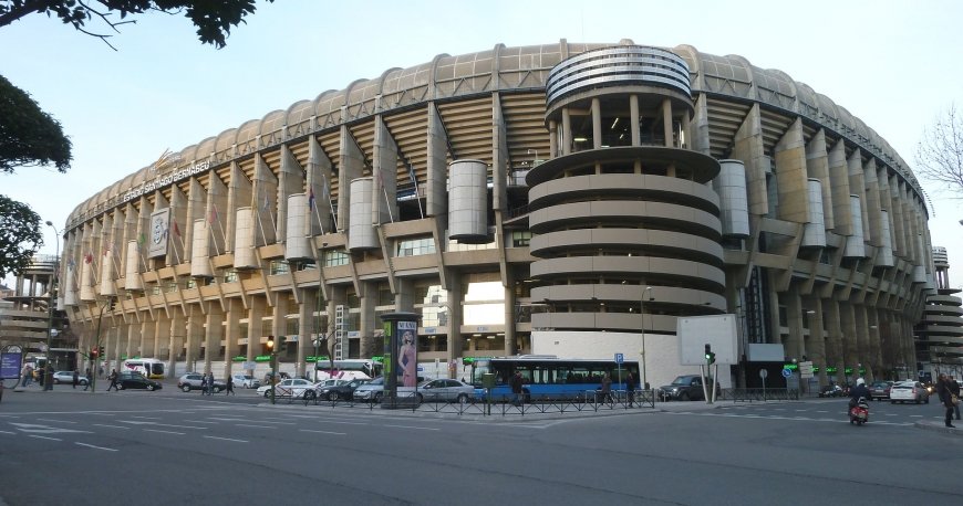 ورزشگاه سانتیاگو برنابئو