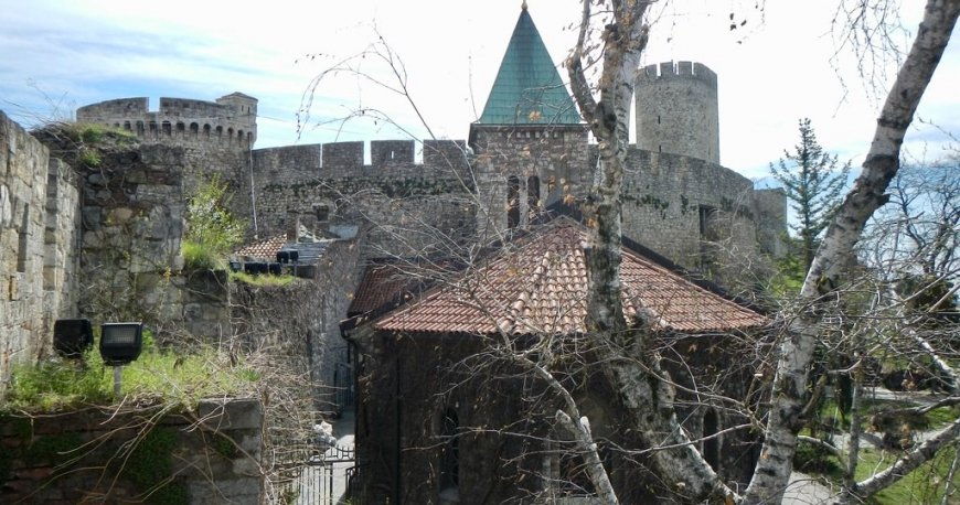 کلیسای روزیکا (کلیسای مادر مقدس) بلگراد