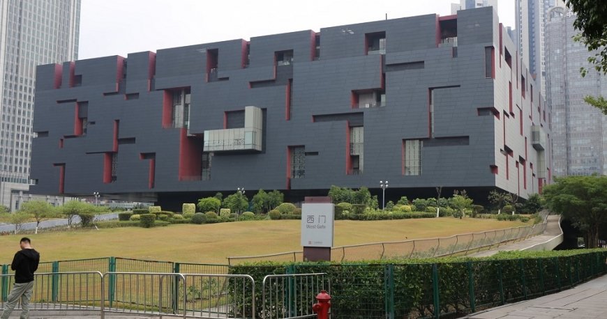 میدان هواچنگ گوانجو