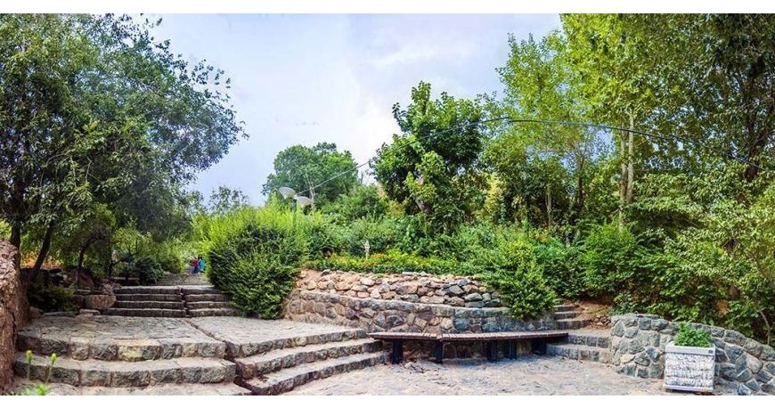 پارک سنگی جمشیدیه