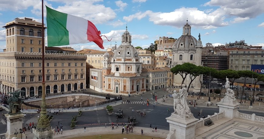 موزه لی دوموس دی پالازو والنتینی رم