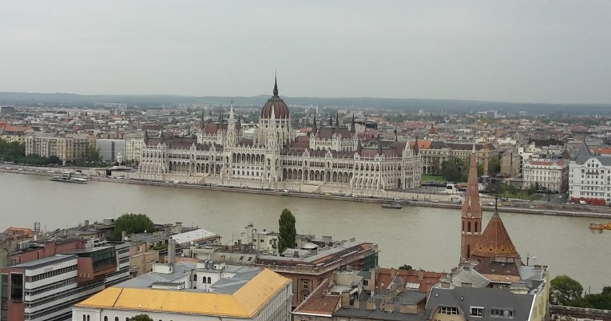 سنگر ماهیگیر بوداپست