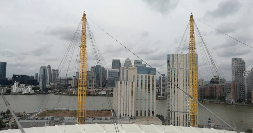 بام اوتو (O2) لندن