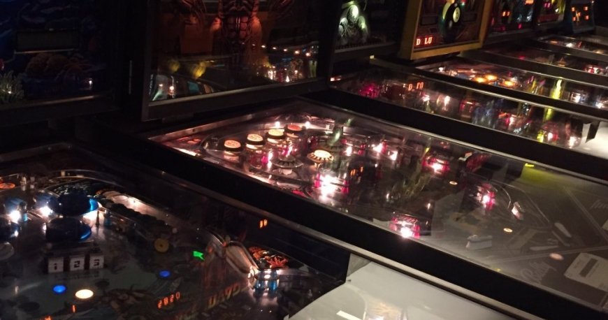 موزه پین بال بوداپست موزه پین بال بوداپست