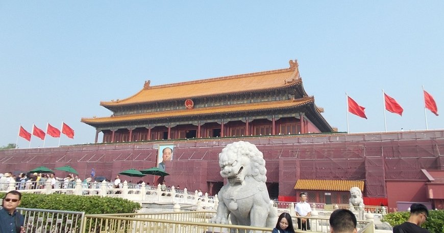 میدان دروازه صلح آسمانی پکن