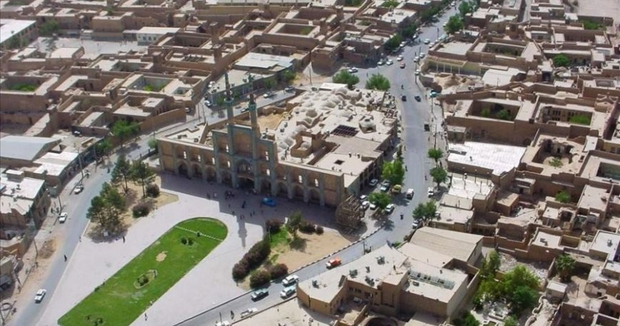 میدان امیر چخماق یزد