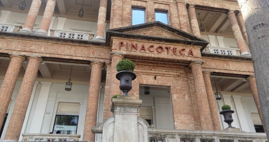 موزه هنر پیناکوتکا موزه هنر پیناکوتکا