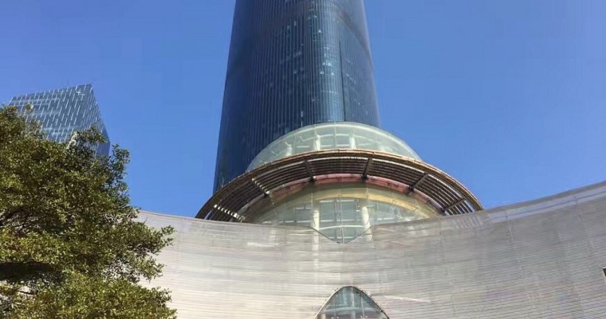 میدان هواچنگ گوانجو