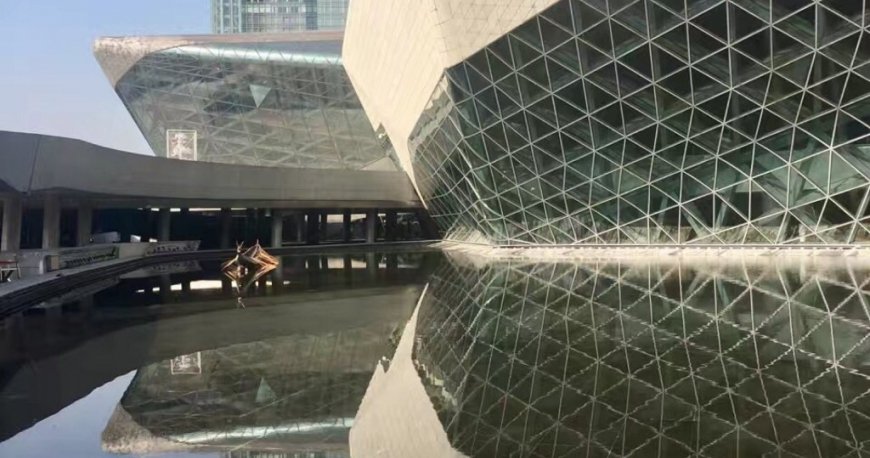 میدان هواچنگ گوانجو