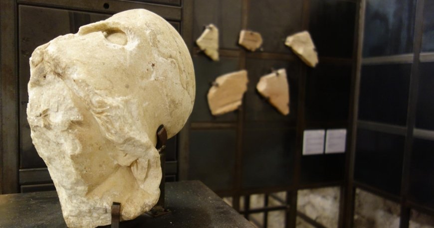 موزه لی دوموس دی پالازو والنتینی رم