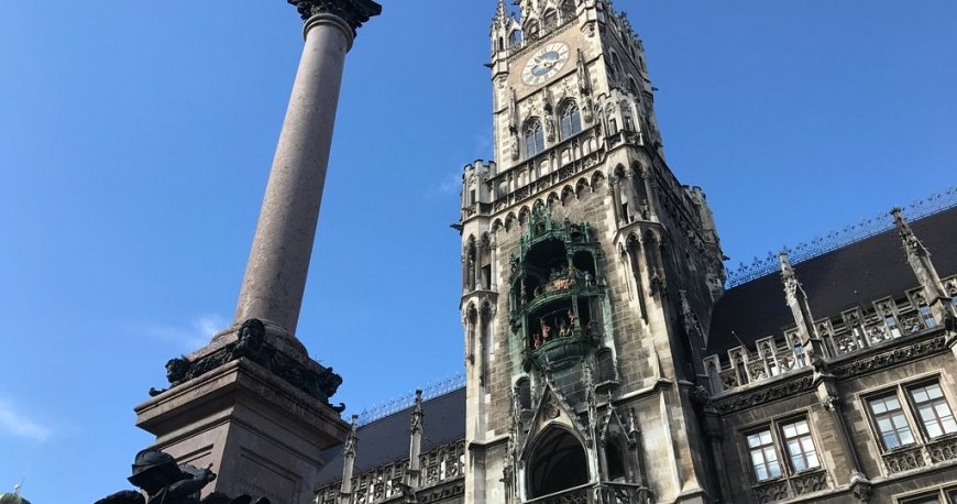 میدان مارین پلاتز مونیخ میدان مارین پلاتز مونیخ