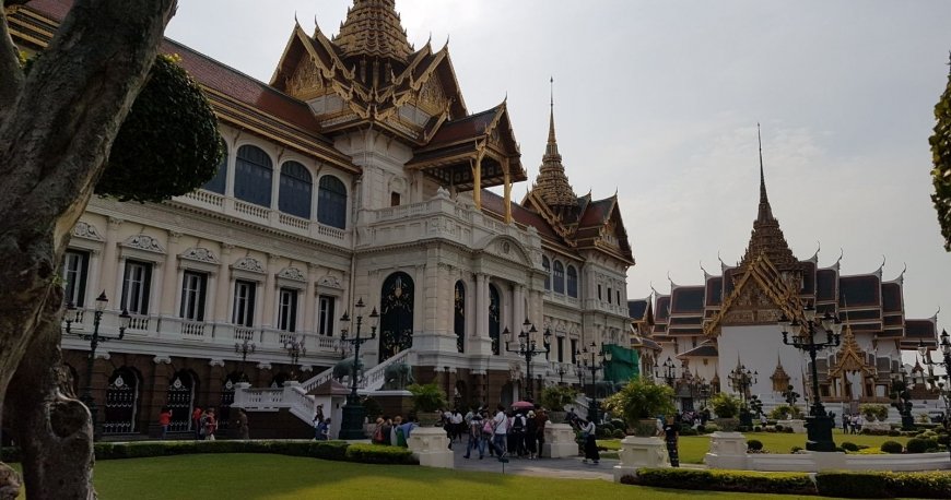 گراند پالاس گراند پالاس