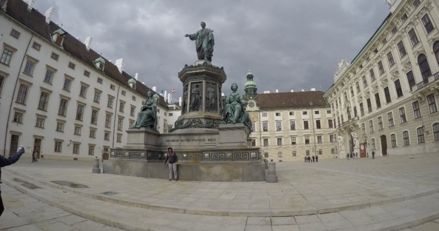 موزه امپریال پالاس وین موزه امپریال پالاس وین