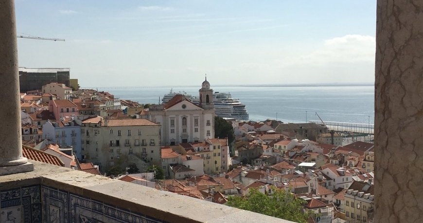 محله آلفاما لیسبون محله آلفاما لیسبون