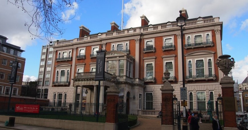 موزه والاس موزه والاس