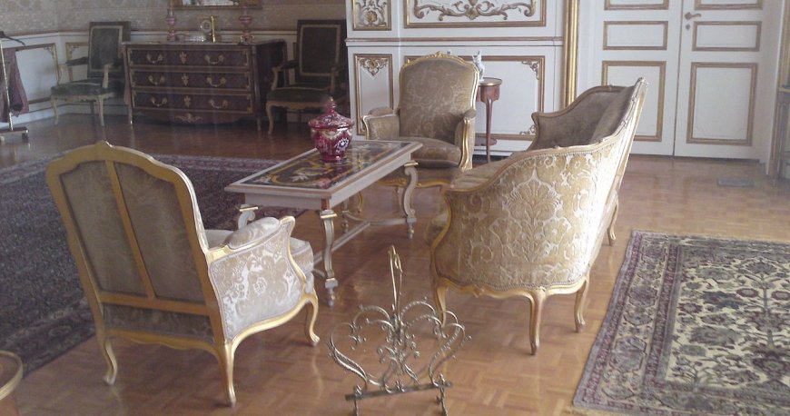 کاخ نیاوران